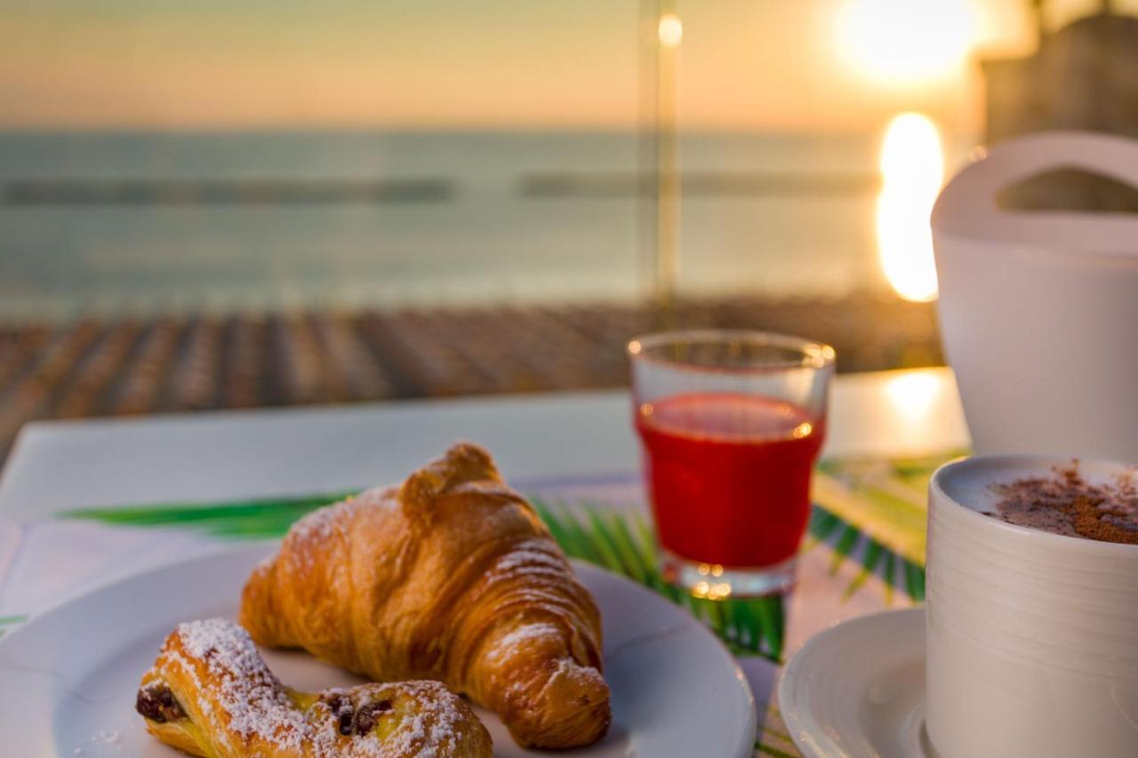 Hotel Nettuno Bellaria-Igea Marina Luaran gambar