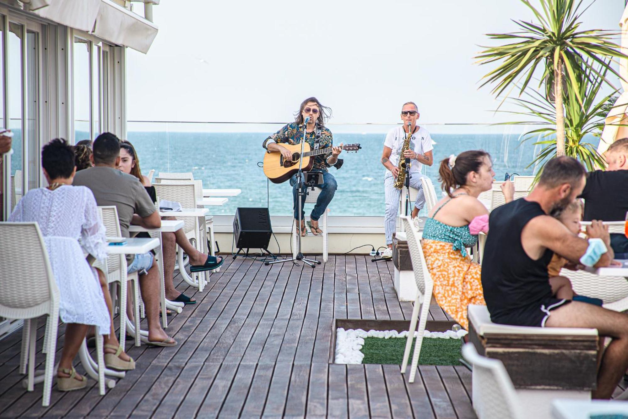 Hotel Nettuno Bellaria-Igea Marina Luaran gambar